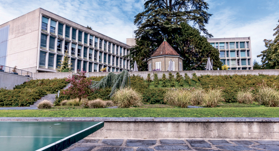 Le siège a été édifié dans l'ancienne campagne Bugnion