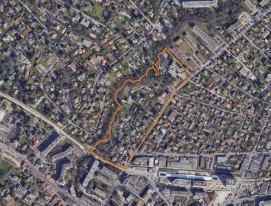 Le périmètre est actuellement occupé par des villas